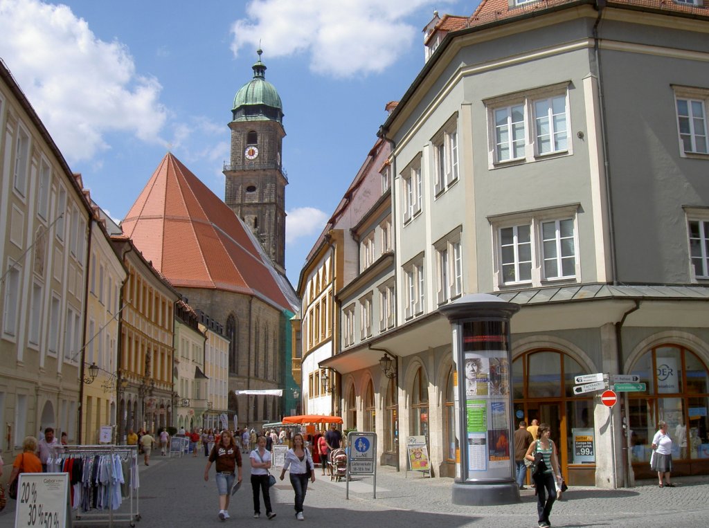 Amberg, Hallplatz mit St. Martin Kirche (26.07.2007)