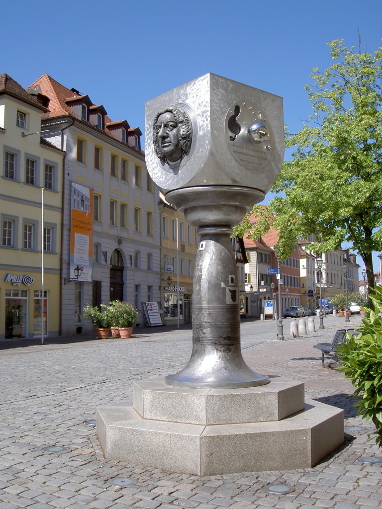 Ansbach, Musikdenkmal am Marktplatz (16.07.2007)