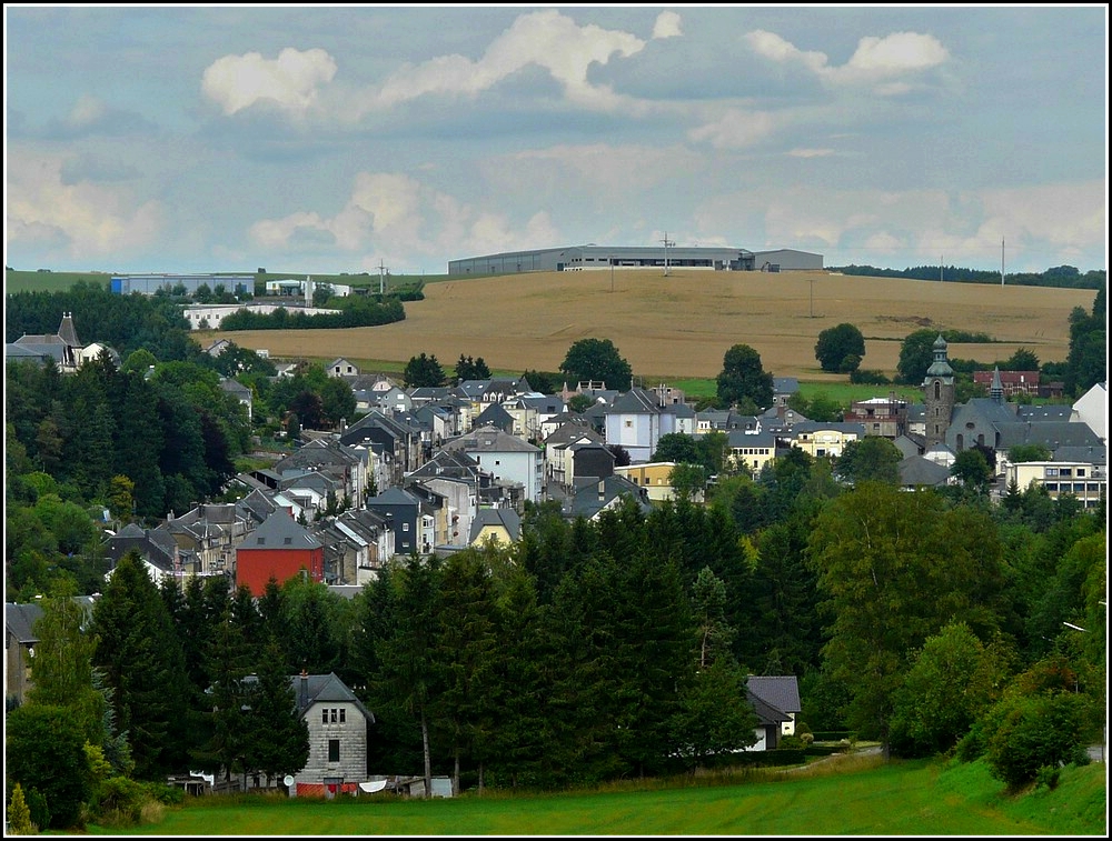 Aussicht auf das Stdchen Troisvierges. 03.08.2010 (Jeanny)