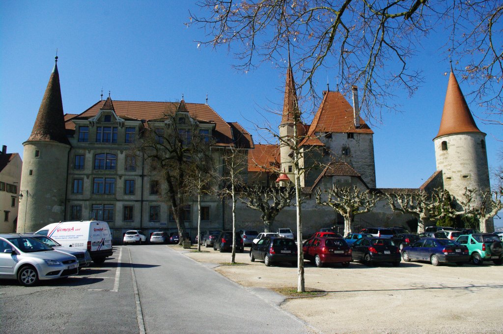 Avenches, Schloss, ehemaliger Bischofssitz, Renaissancefassade von 1565 von 
Architekt Antoine Ballanche (21.03.2011)