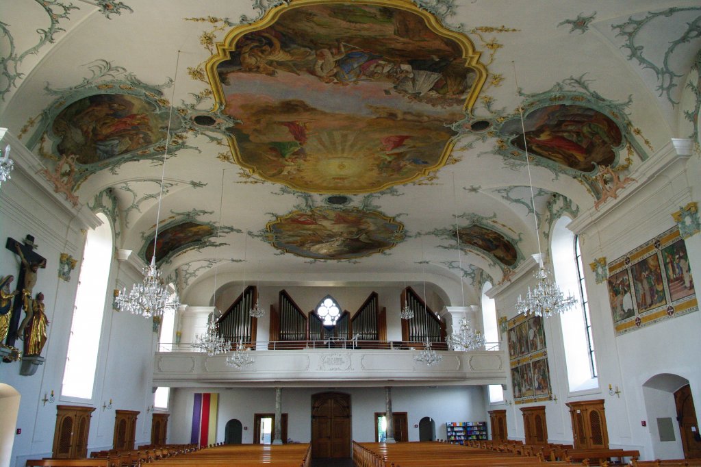 Baar, Kath. Pfarrkirche St. Martin, sptbarocken Stukkaturen und Deckenmalereien, 
Kanton Zug (09.08.2010)