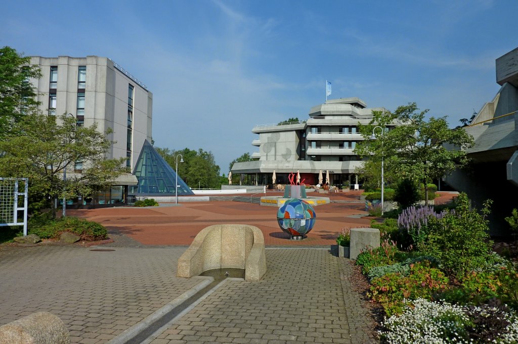 Bad Buchau, der Platz vor dem Kurzentrum, Aug.2012