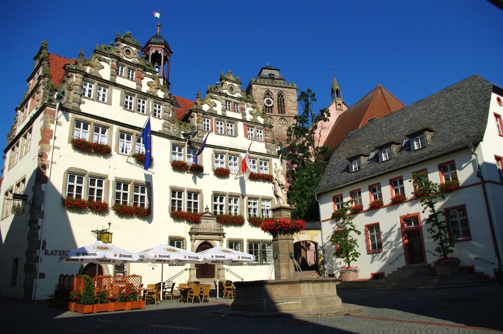 Bad Hersfeld, Rathaus im Weserrenaissance Stil, erbaut 1371 im gotischen Stil, 
umgebaut von 1607 bis 1612 (05.07.2009)