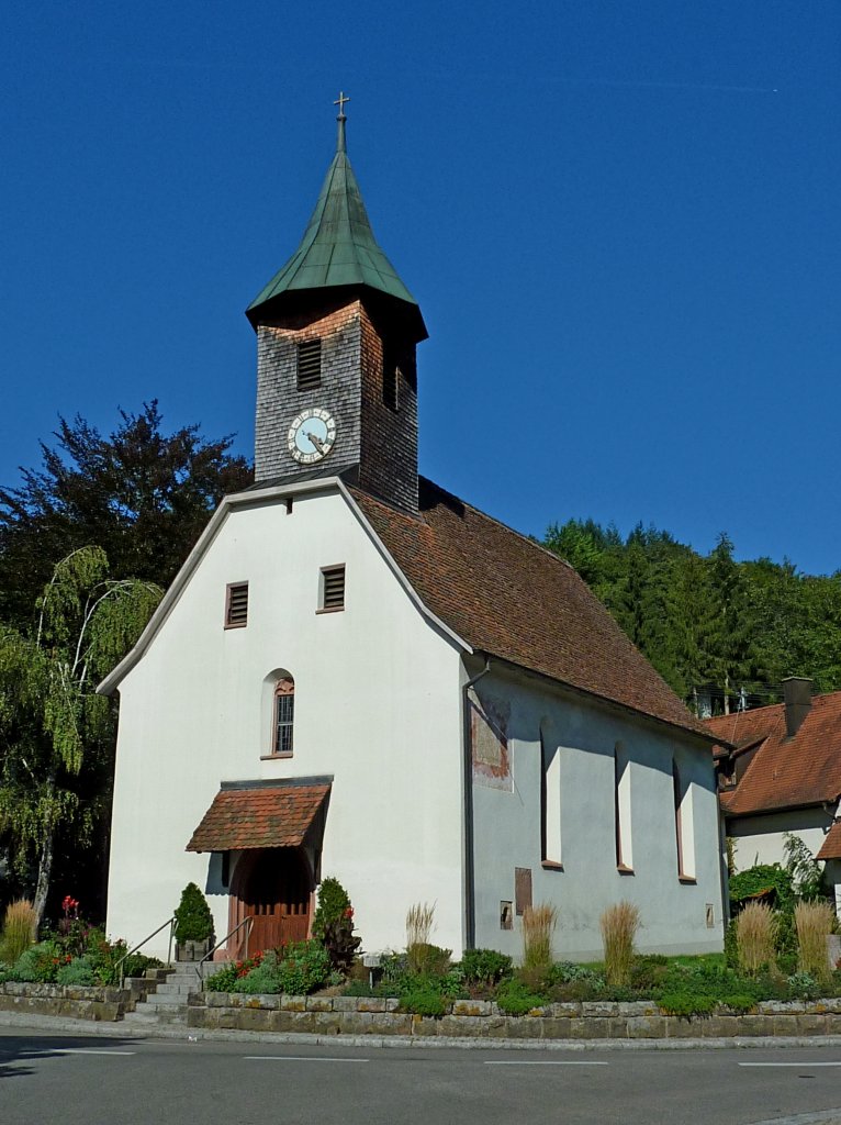 Bad Riedlingen, die evangelische Kirche, in der kleinen Saalkirche mit Dachreiter sind noch teilweise gotische Ausmalungen vorhanden, Sept.2012