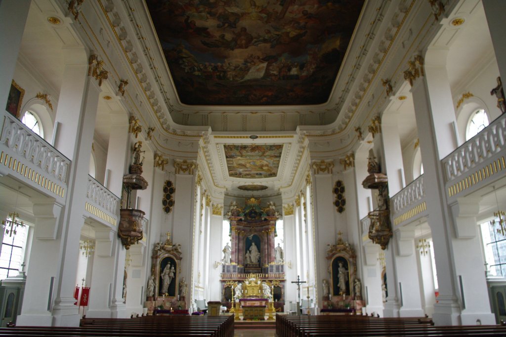 Bad Wurzach, St. Verena Kirche, frhklassizistischer Stil, Deckenfresko von Andreas Brugger (14.03.2012)