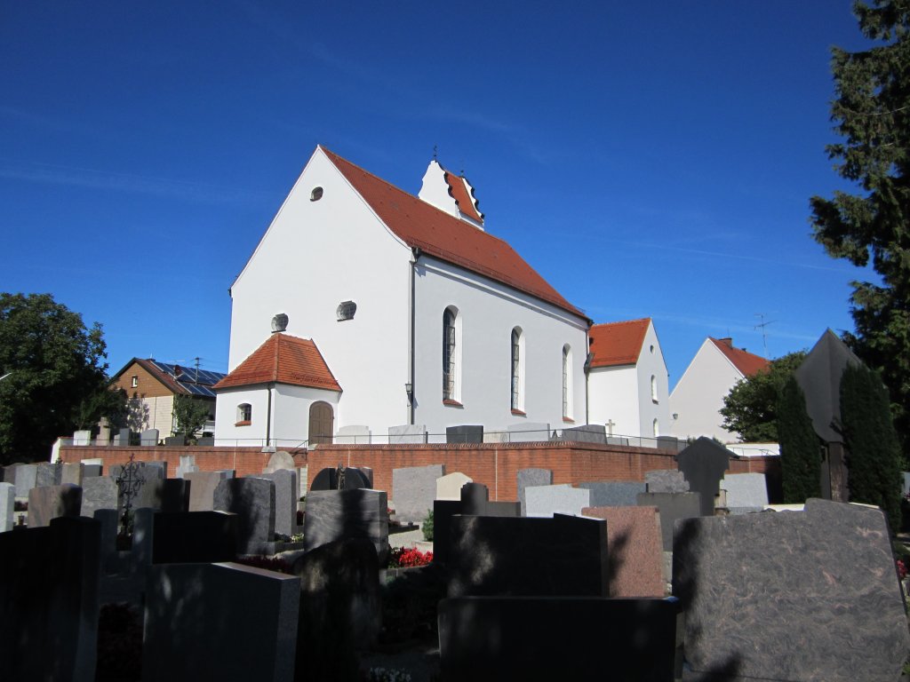 Baindlkirch, frhklassizistische St. Martin Kirche, erbaut von 1808 bis 1809,Kreis
Aichach (12.08.2012) 