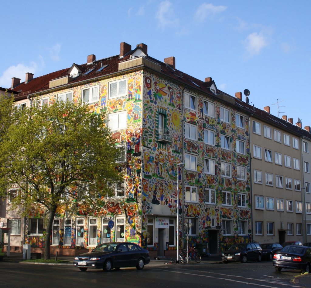 Bemaltes Haus in Hannover/Vahrenwald, am 12.04.2011
