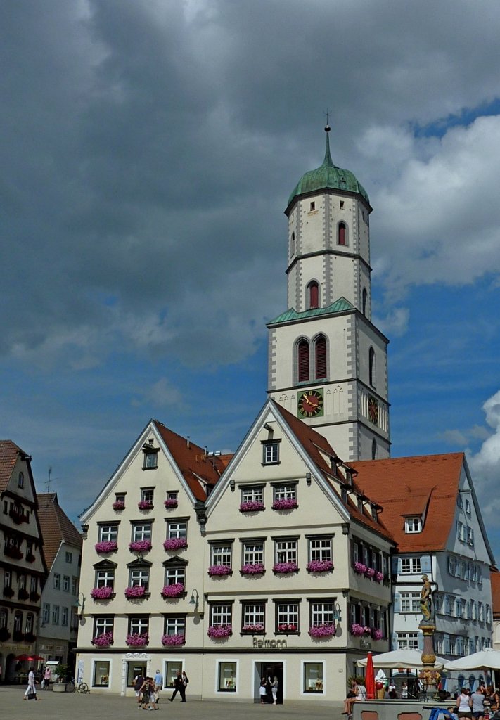 Biberach an der Ri, Blick vom Marktplatz zur St.Martins-Kirche, Aug.2012