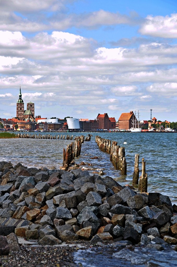 Blick auf den Stralsunder Stadthafen vom Dnholm aus, 17.06.2009
