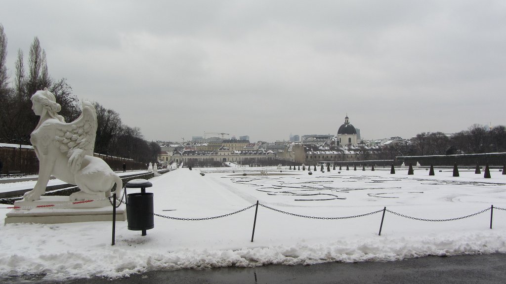 Blick auf das Untere Belvedere in Wien am 25.3.2013.