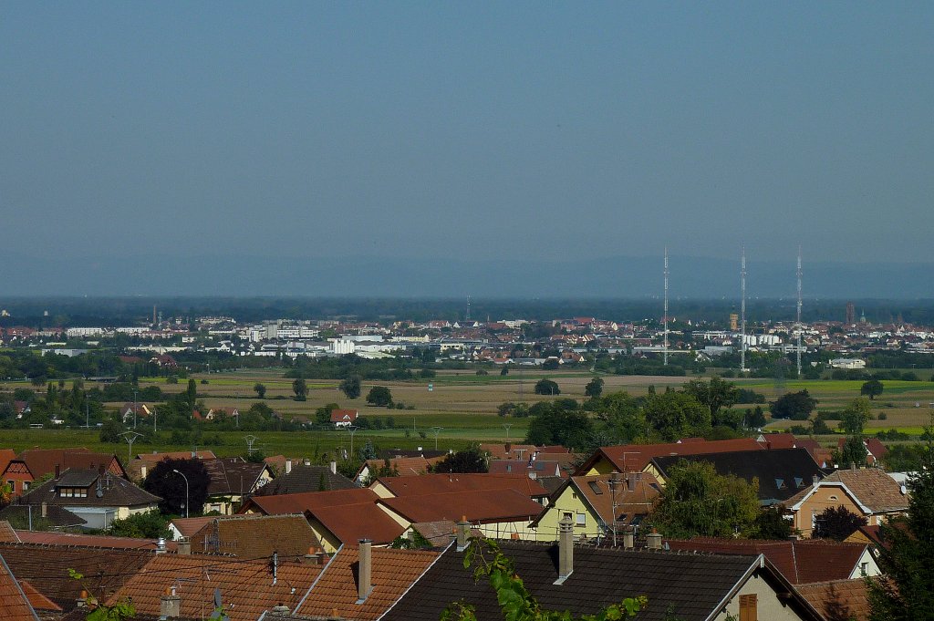 Blick von der Elser Weinstrae bei Orschweiler auf Schlettstadt(Selestat), Sept.2011
