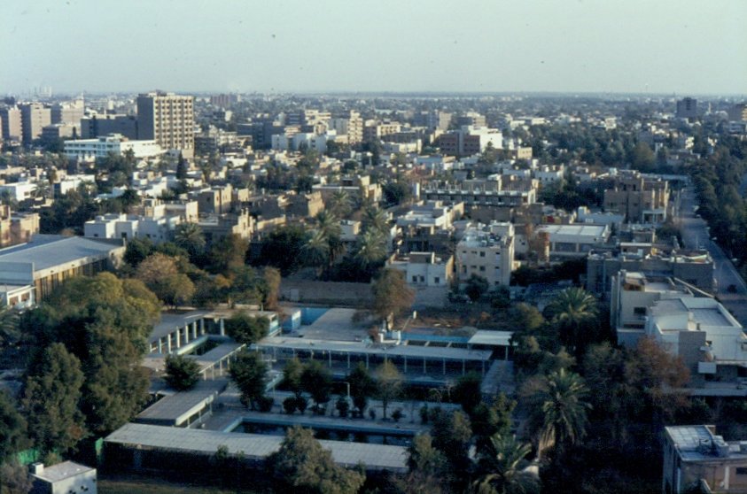 Blick vom Hotel Ishtar Sheraton ber die Stadt Baghdad im Januar 1984