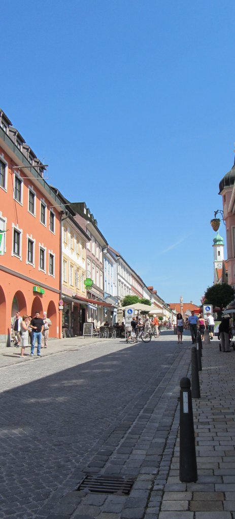 Blick in das malerische Ortszentrum von Murnau am 24.7.2012.