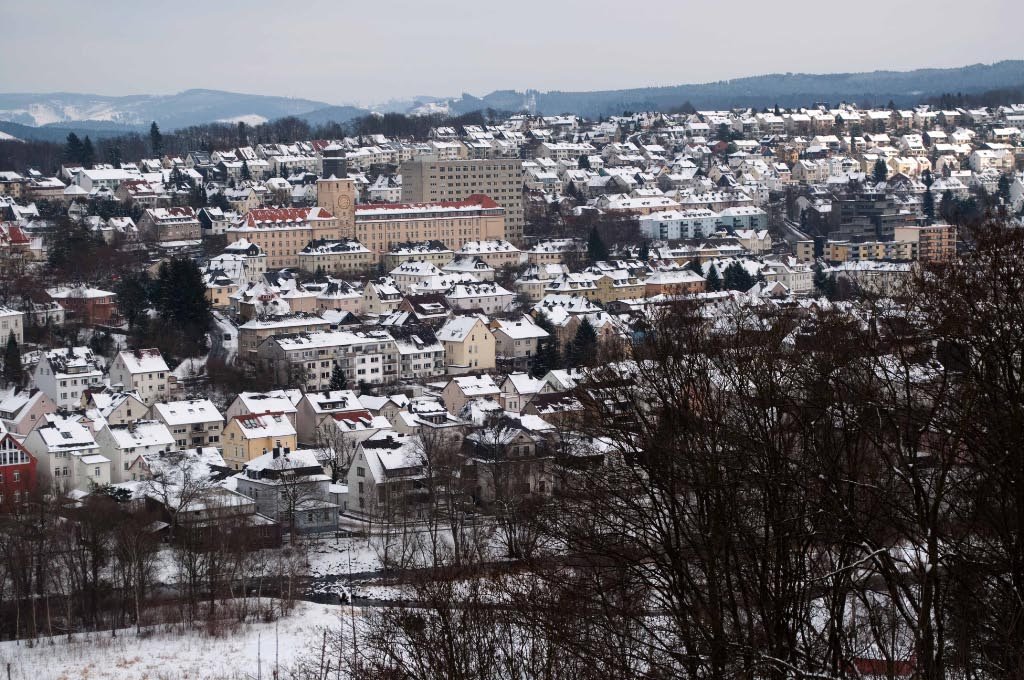 Blick ber Arnsberg/Sauerland von der Schloruine gesehen. Aufgenommen am 16.02.2010.
Nikon D5000; Belichtung 1/320; F=7; Brennweite 55mm