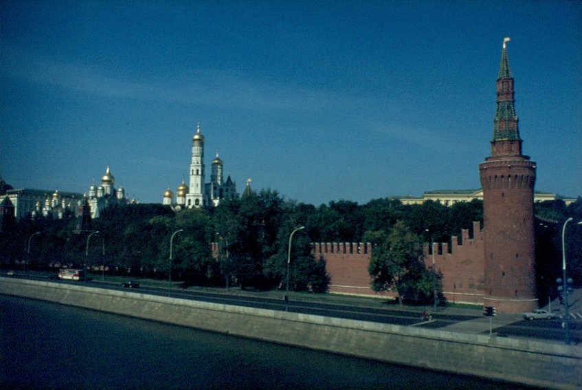 Blick ber die Moskwa auf den Kreml im September 1981