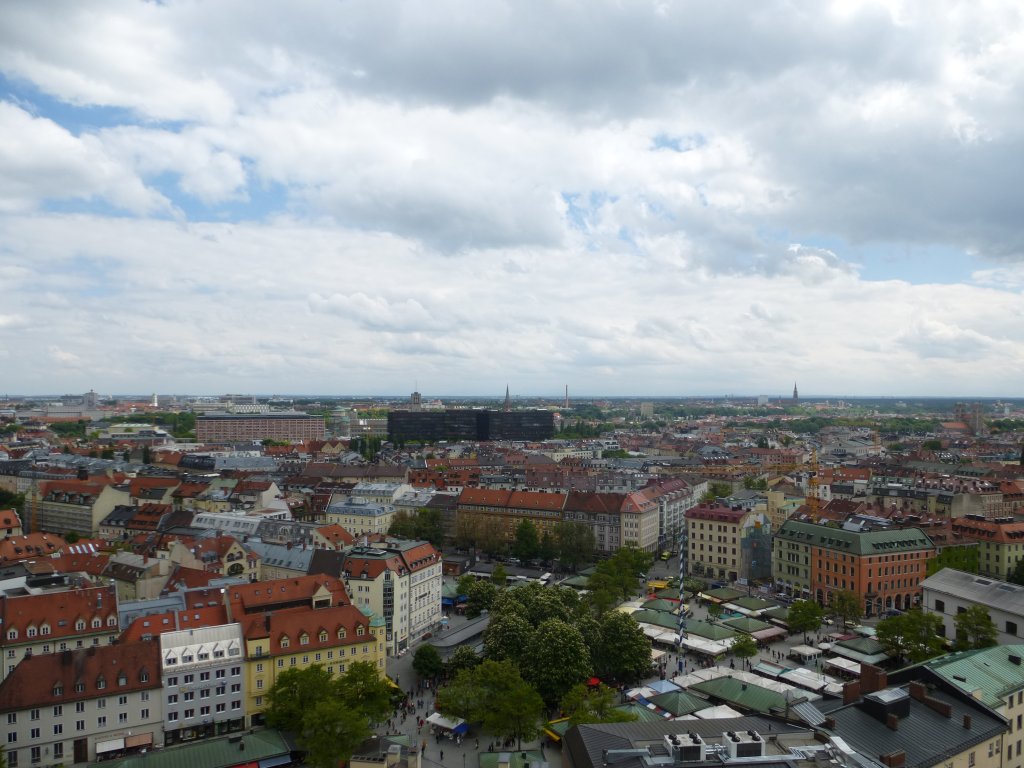 Blick ber Mnchen, vom Michel aus. 23.Mai 2013.