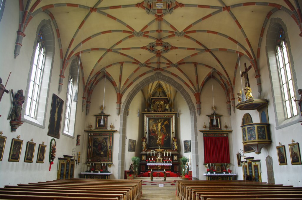 Bobingen, Pfarrkirche St. Felizitas, Hochaltar 1940 erschaffen von Hans Miller (10.07.2011)