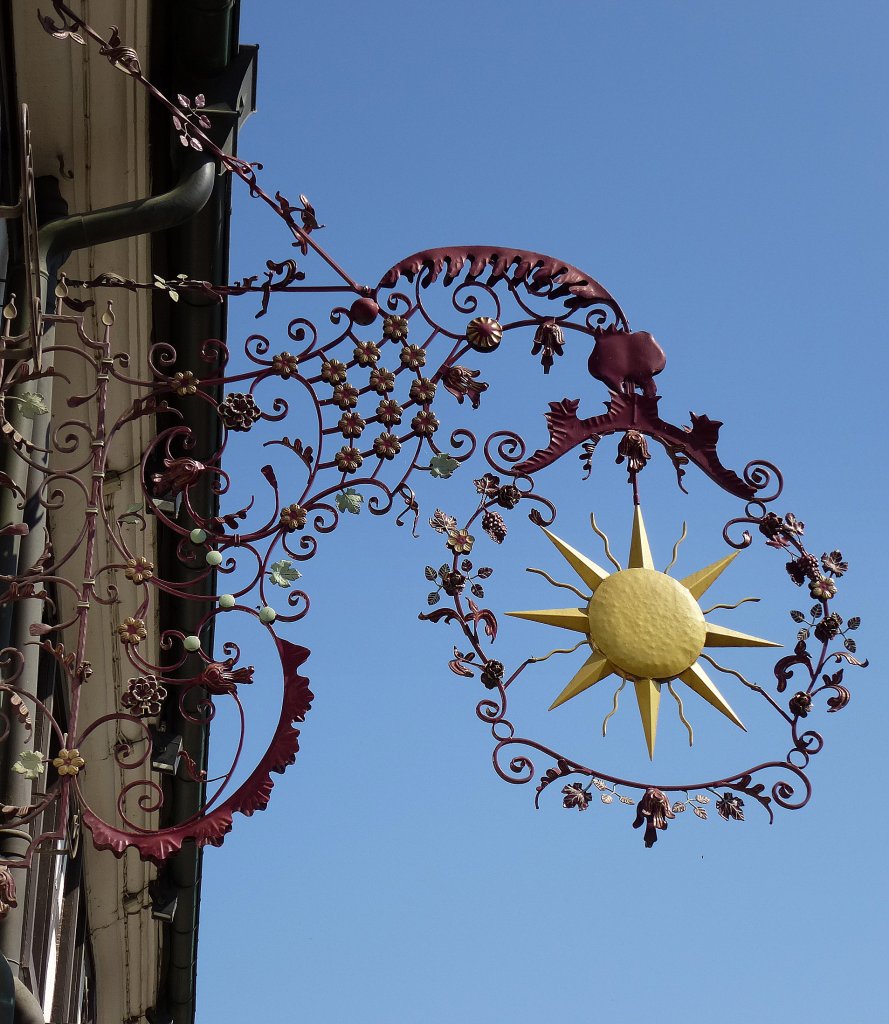 Btzingen am Kaiserstuhl, Landhasthof  Sonne , April 2013