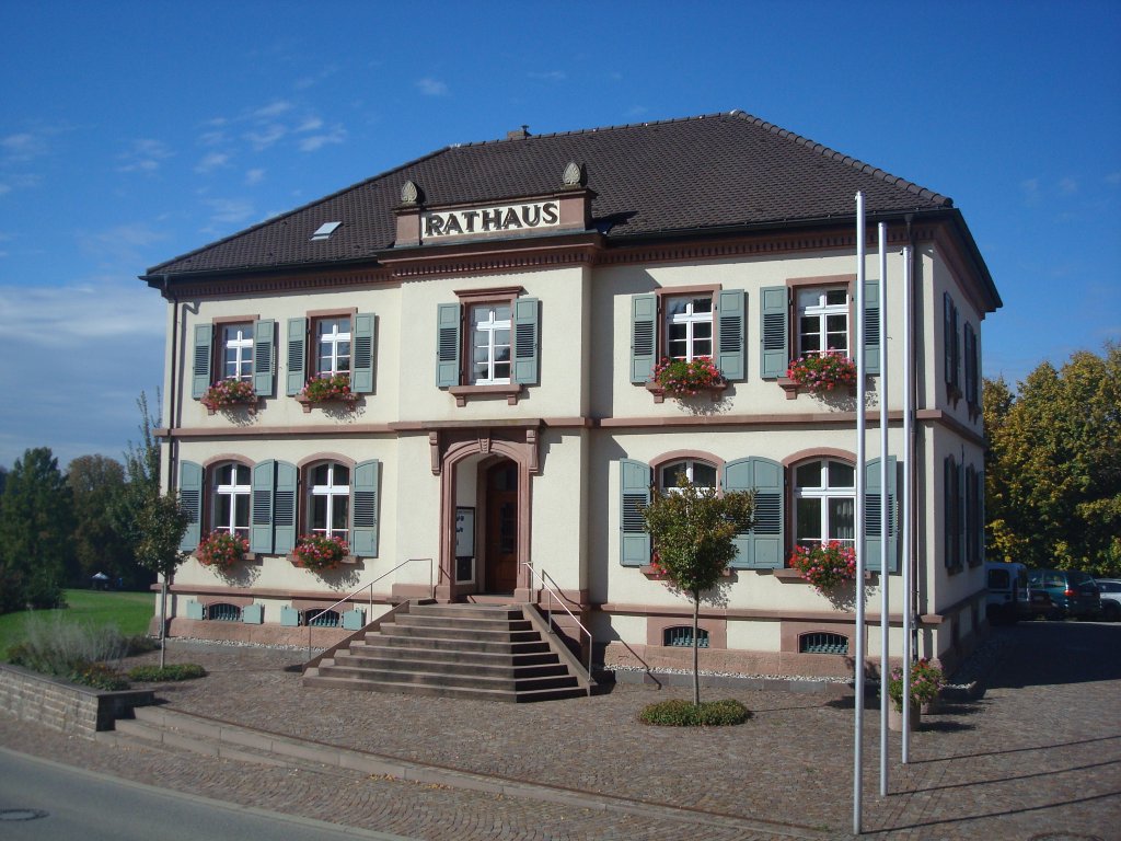 Bollschweil, das Rathaus, die Gemeinde liegt 10Km südlich von Freiburg im Hexental, 
Okt.2010