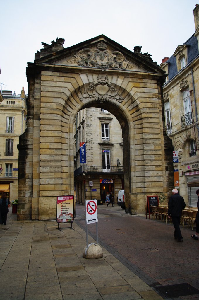 Bordeaux, Porte Dijeaux (21.10.2009)