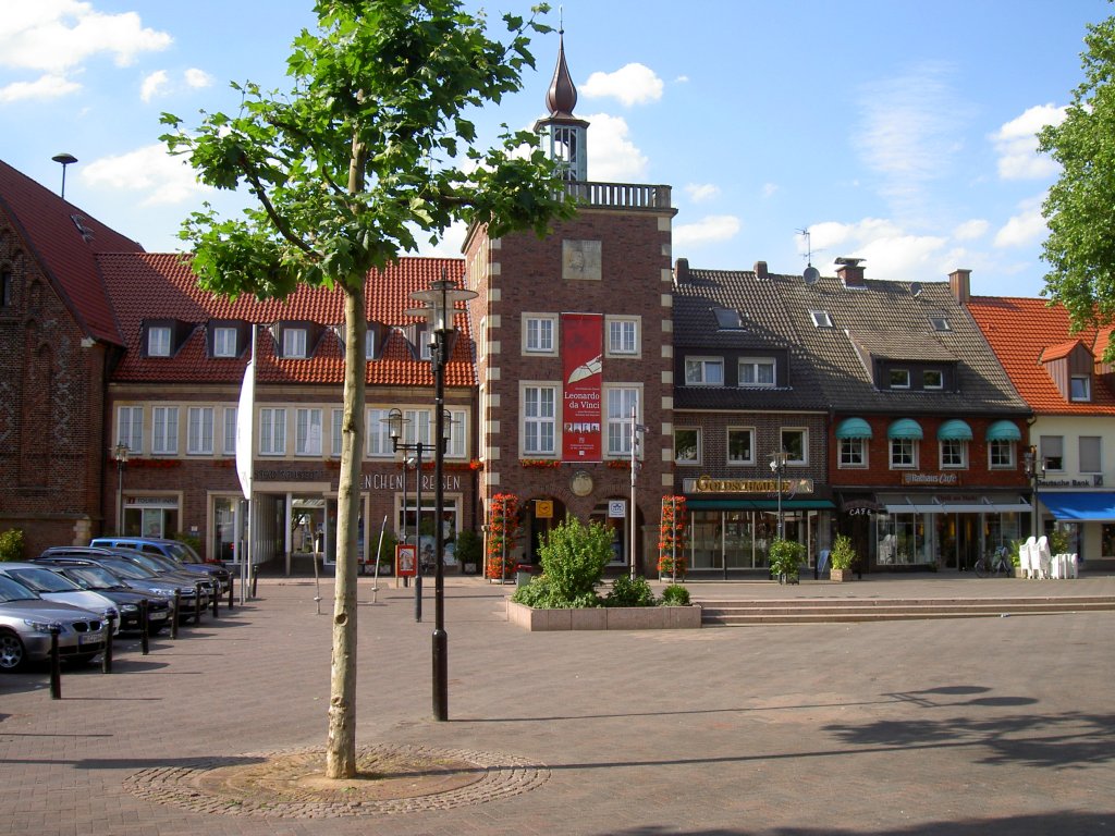 Borken, ehemaliges Rathaus und Lden am Marktplatz (31.05.2011)