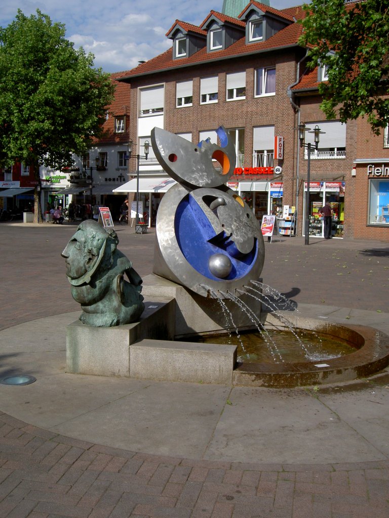 Borken, Marktplatz mit Brunnen (31.05.2011)