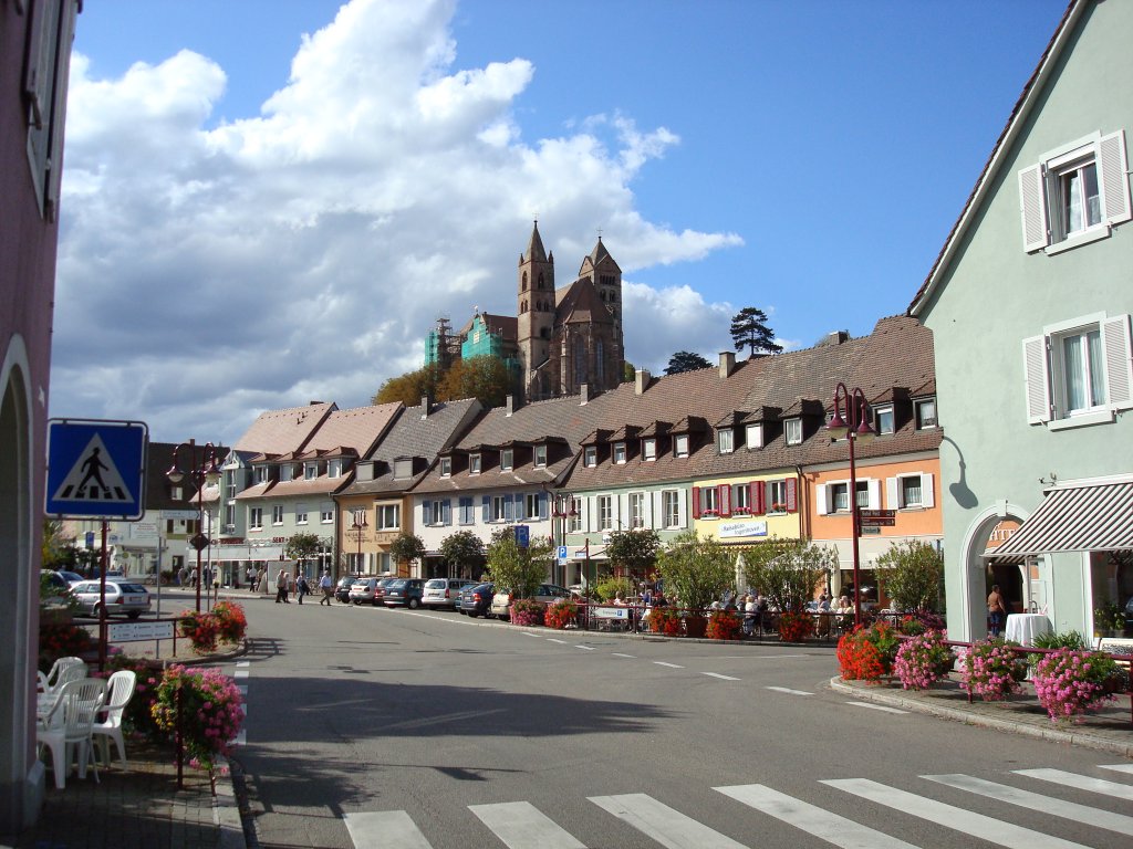 Breisach am Rhein,
Blick ber den Markt zum Mnster,
Sep.2009