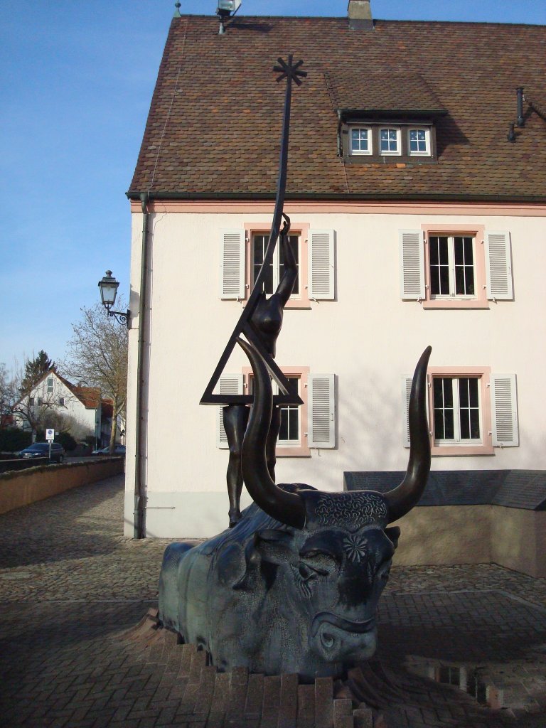 Breisach am Rhein,
Kunstwerk fr das  Neue Europa  am Rathaus,
Feb.2010