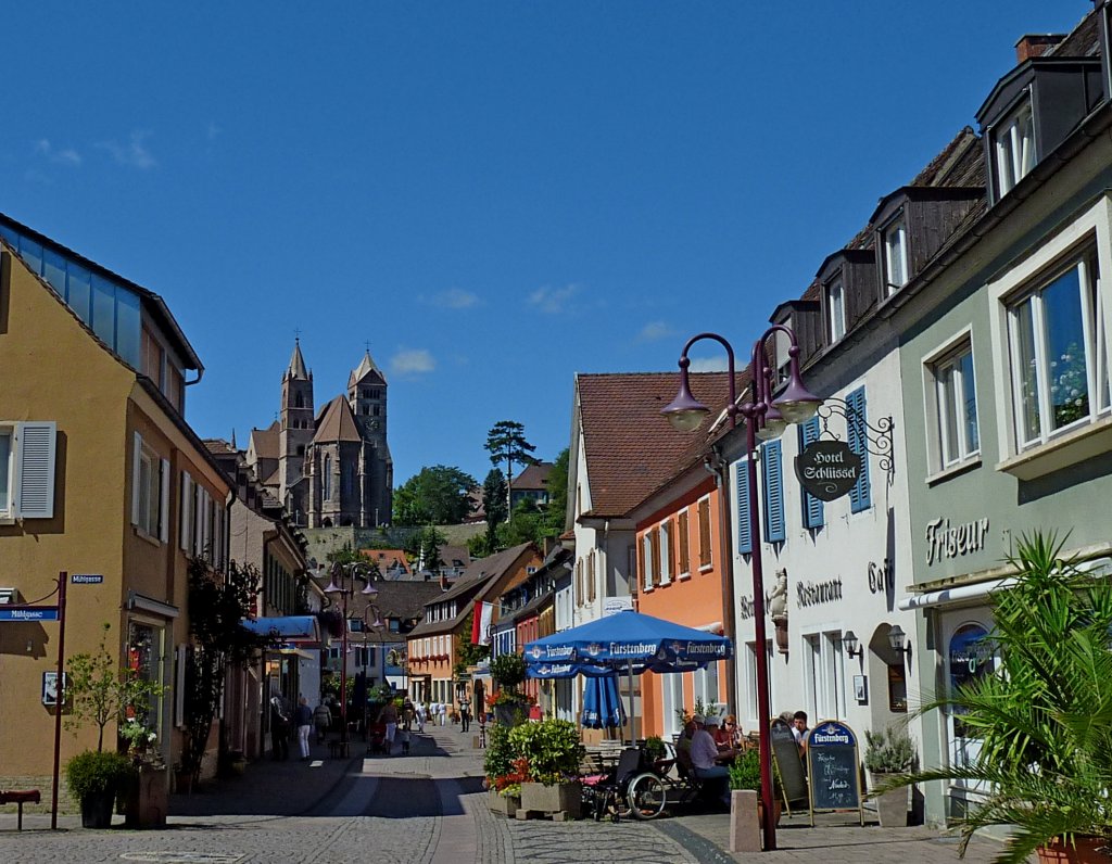 Breisach, die Neutorstraße ist Fußgängerzone, Aug.2011 Staedtefotos.de
