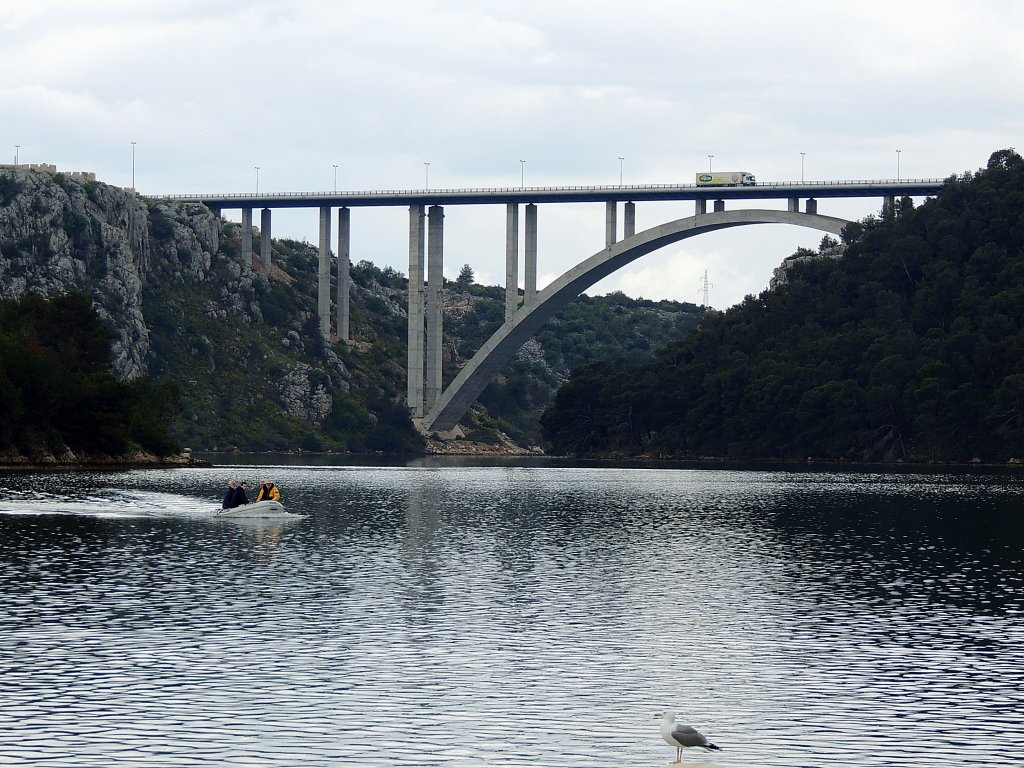 Brcke der A1 ber die Krka bei SKRADIN (Kroatien); 130422