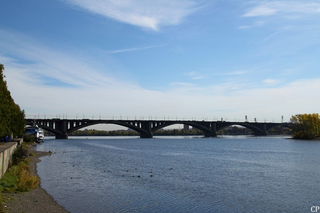 Brcke ber den Jenissej in Krasnojarsk. (9.9.2011)