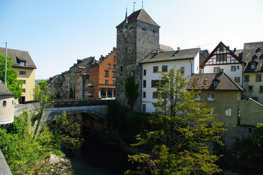 Brugg, schwarzer Turm und Aarebrcke, Kanton Aargau (19.04.2011)