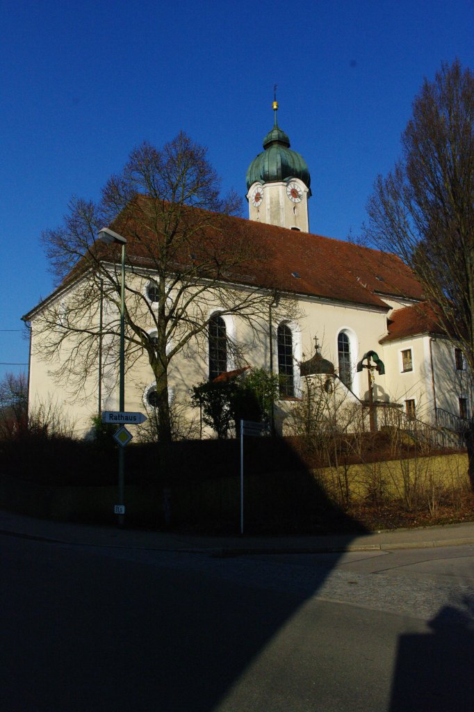 Buch, Frhklassizistische St. Valentin Kirche, erbaut 1780, 
Landkreis Neu-Ulm (02.03.2011)