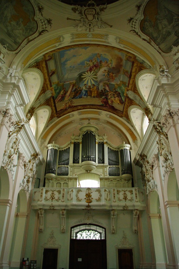 Bren, Jesuitenkirche Maria Empfngnis, erbaut von 1754 bis 1760 vom Klner Kurfrst Clemens August, Plan durch Hofbaumeister Roth, Kreis Paderborn (12.05.2010)