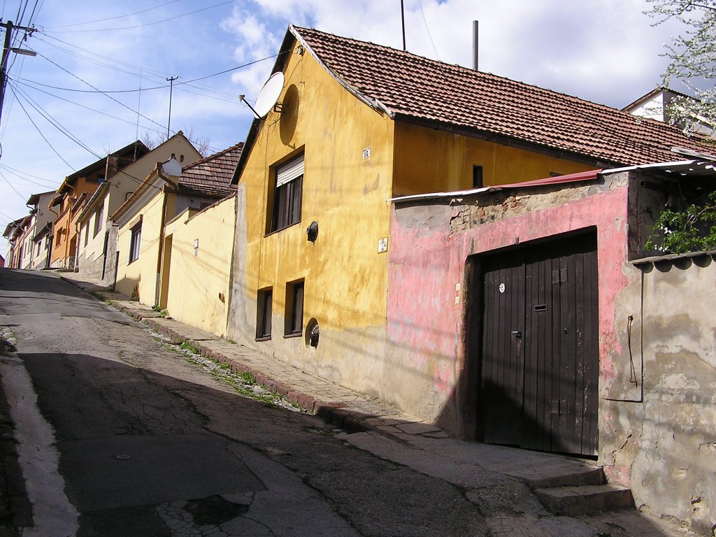 Bunte Häuser.  Foto: Pécs, Ungarn. April 2010
