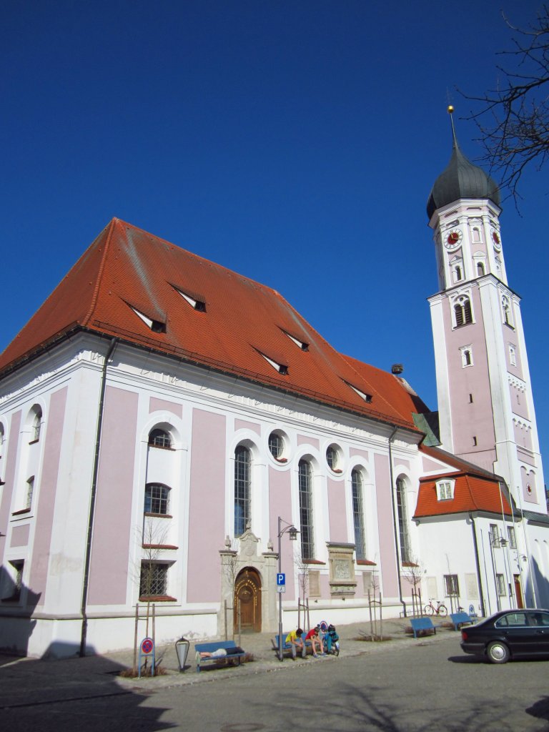 Burgau, Stadtpfarrkirche Maria Himmelfahrt, erbaut von 1789 bis 1791 durch Johann 
Maurus, Frhklassizismus, Kreis Gnzburg (26.03.2012)
