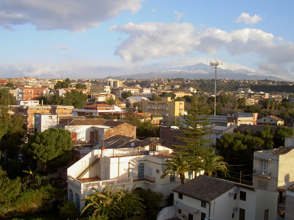 Catania, Aussicht Richtung tna (12.03.2009)