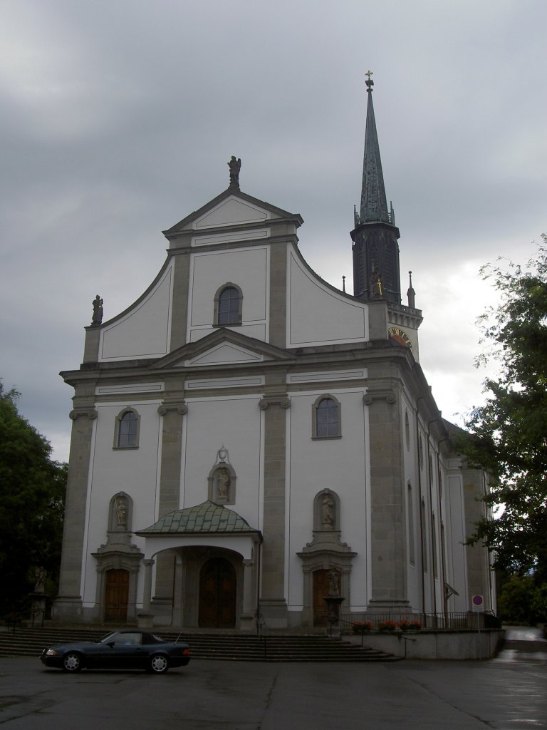 Cham, Kath. Pfarrkirche St. Jakob, erbaut von 1783 bis 1794 von Jakob und Johann 
Anton Singer, Kanton Zug (08.08.2010)