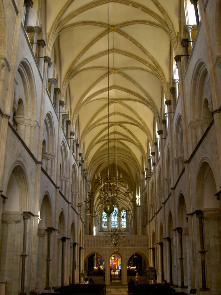 Chichester, Kathedrale, Langschiff (01.10.2009)