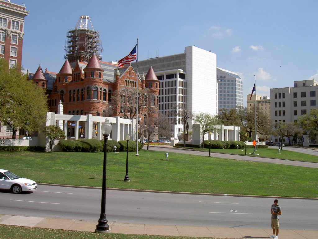 Dallas, Dealay Plaza, Ort des Attentats auf J. F. Kennedy am 22.11.63 
(15.03.2007)