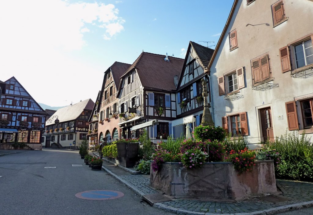 Dambach, Blick ber den Marktplatz, Okt.2012