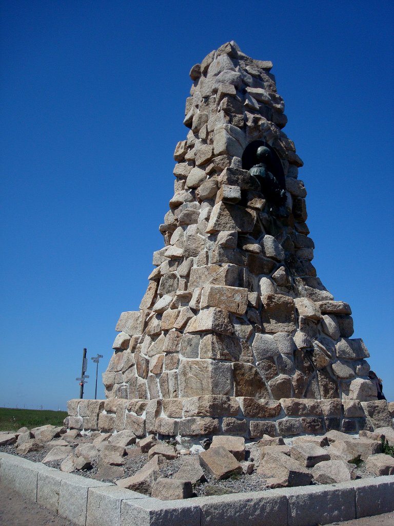 Das Bismarckdenkmal auf dem Feldberg im Schwarzwald,
Juli 2010