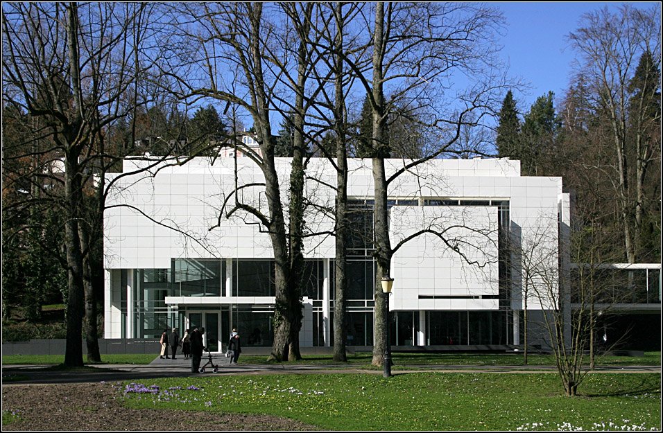 Das Burda-Museum in Baden-Baden, fertiggestellt 2004, geplant von Richard Meier. 04.03.2007 (Matthias)