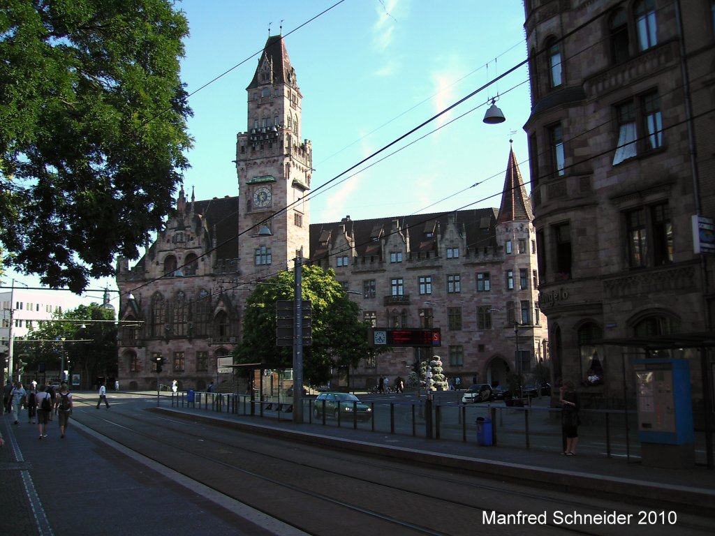 Das Foto zeigt das Rathaus St.Johann der Landeshauptstadt Saarbrcken. Die Aufnahme des Foto war am 20.07.2010.