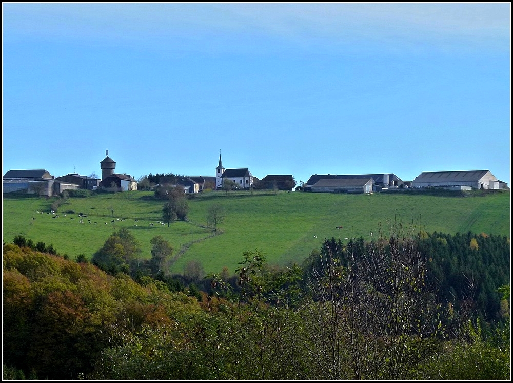 Das Hhendorf Knaphoscheid von Selscheid aus gesehen am 26.10.2010. (Jeanny)