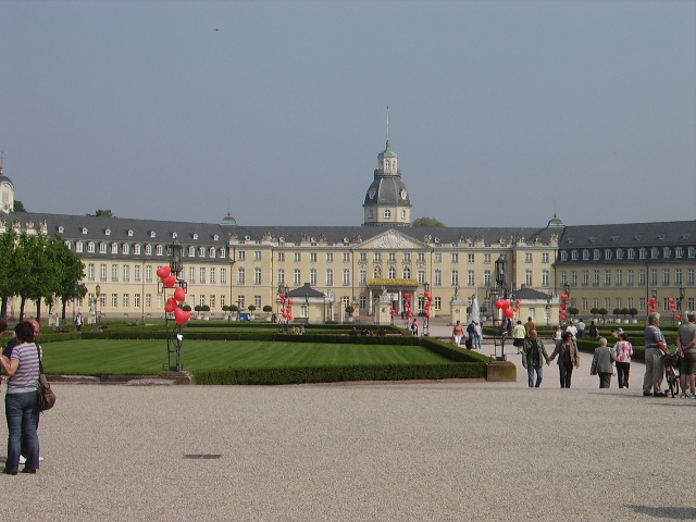 Das Karlsruher Schloss am 02.05.09 