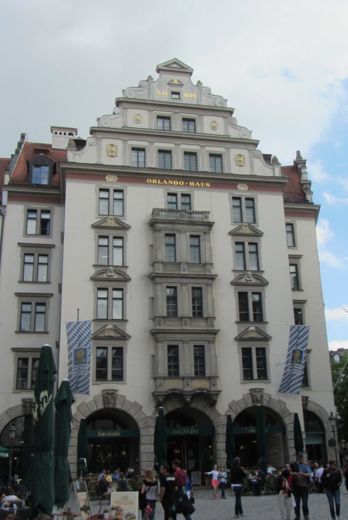 Das  Orlando -Haus in der Mnchner Innenstadt nahe der Maximilianstrae am 18.5.2013.