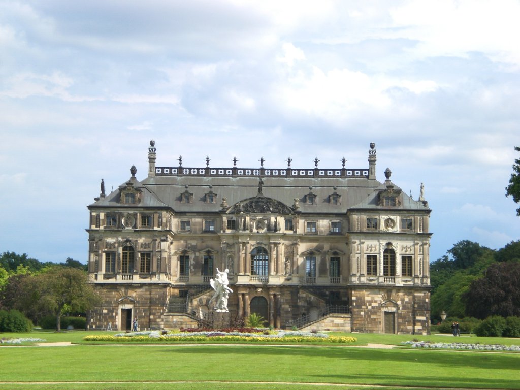 Das Schlo im Groen Garten von Dresden.(24.7.2011)
