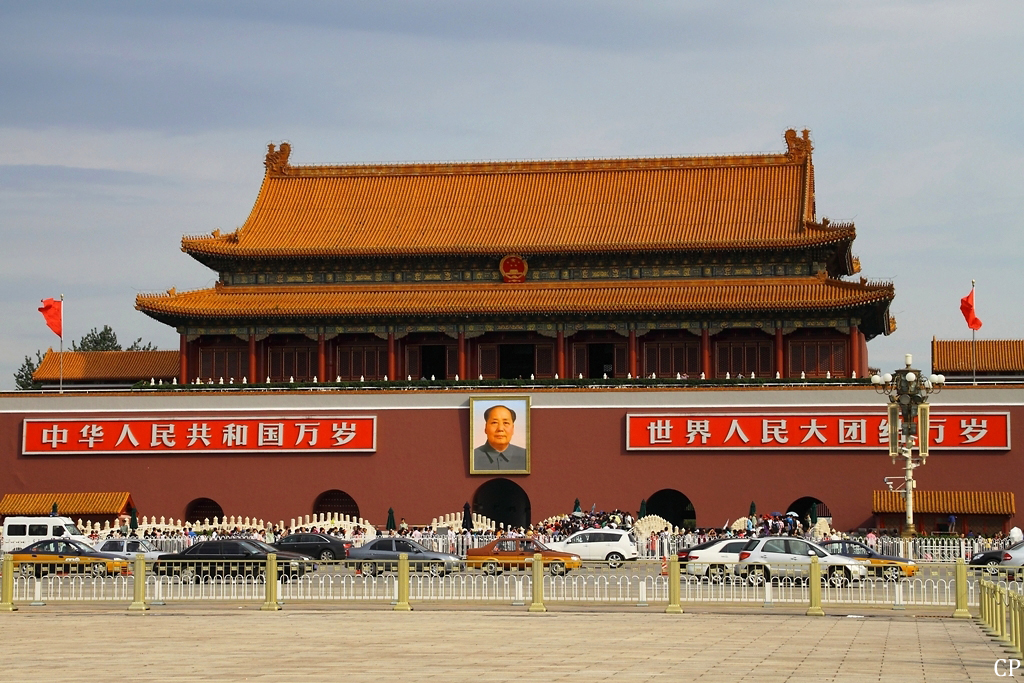Das Tor zur Verbotenen Stadt am Platz des Himmlischen Friedens. (Peking, 16.9.2011)