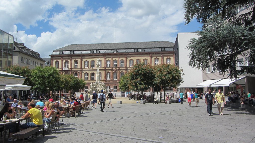 Der Kornmarkt in Trier am 4.8.2012.